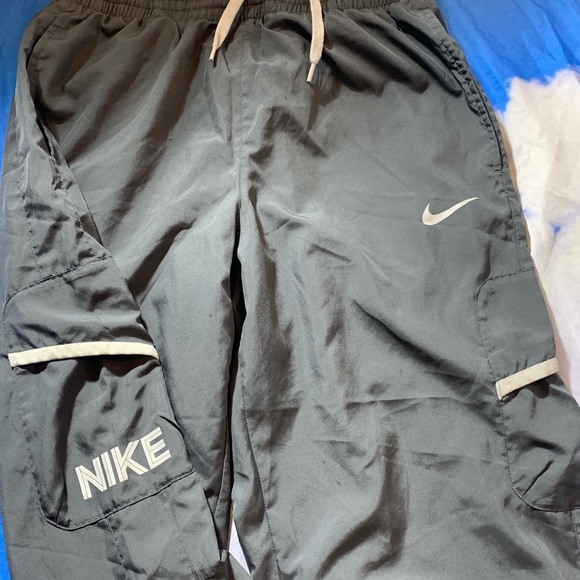 Y2K Nike vintage cargos - Picture 2 of 3